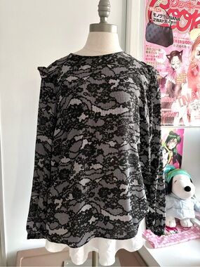 MICHAEL Michael Kors Black and Gray Lace-Print Long Sleeve Blouse